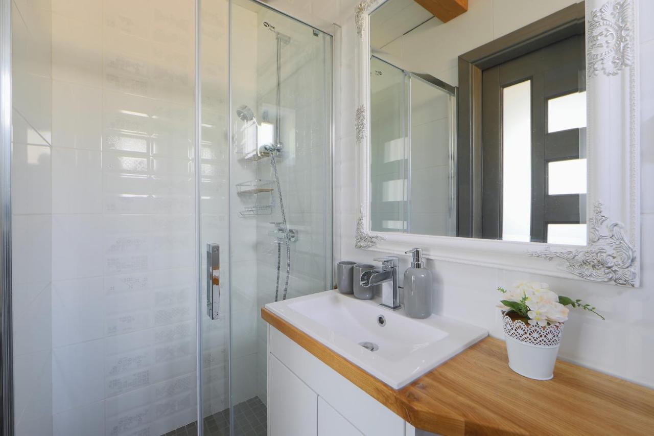 Lotti Residence Harmony Balatonfured Bagian luar foto